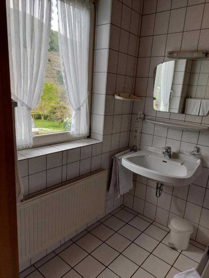 Wein- Und Gaestehaus Hermes-Hoffmann Trittenheim Buitenkant foto